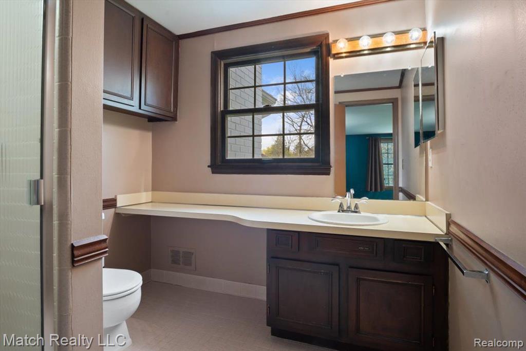 589 KINGSLEY Trail, Bloomfield Hills, MI 48304 — Photo 37