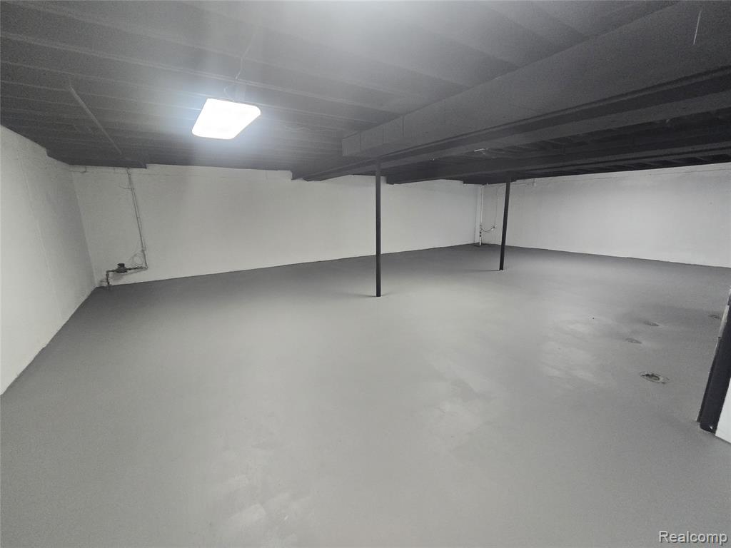 1095 W Huron Street, Waterford, MI 48328 — Photo 39