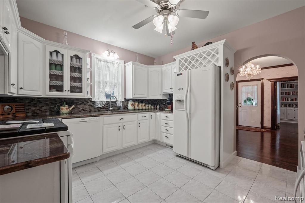 224 Pleasant Street, Romeo, MI 48065 — Photo 7