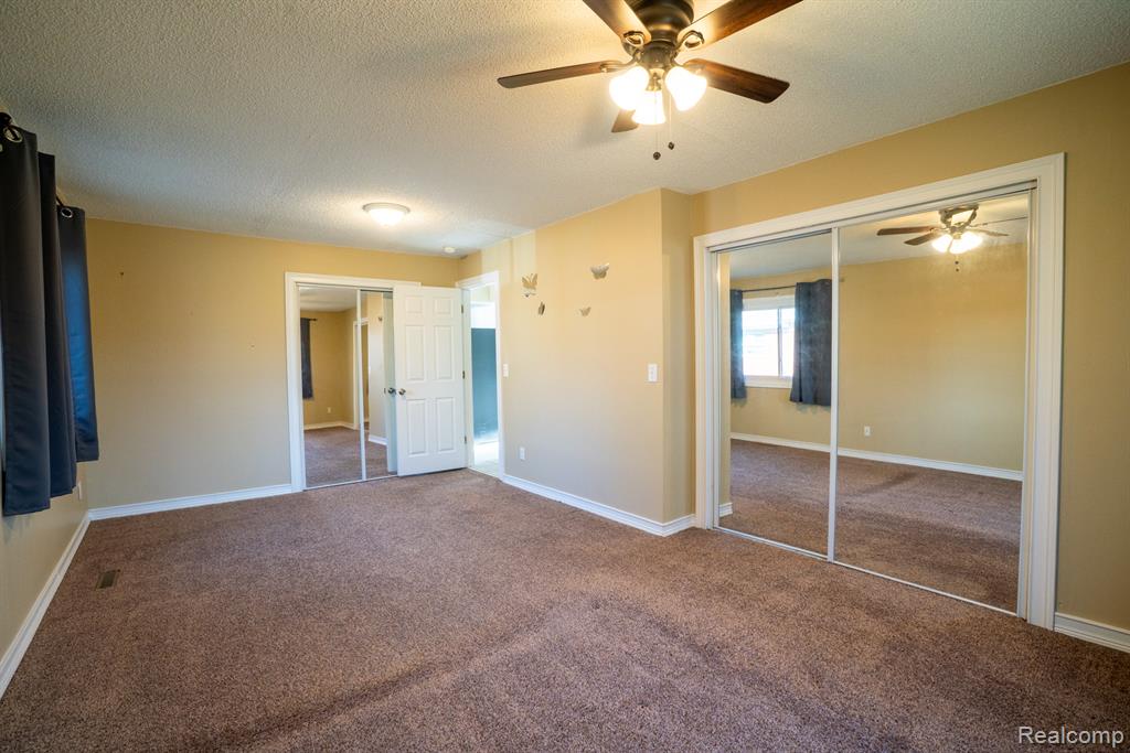 4205 Harding Street, Dearborn Heights, MI 48125 — Photo 24