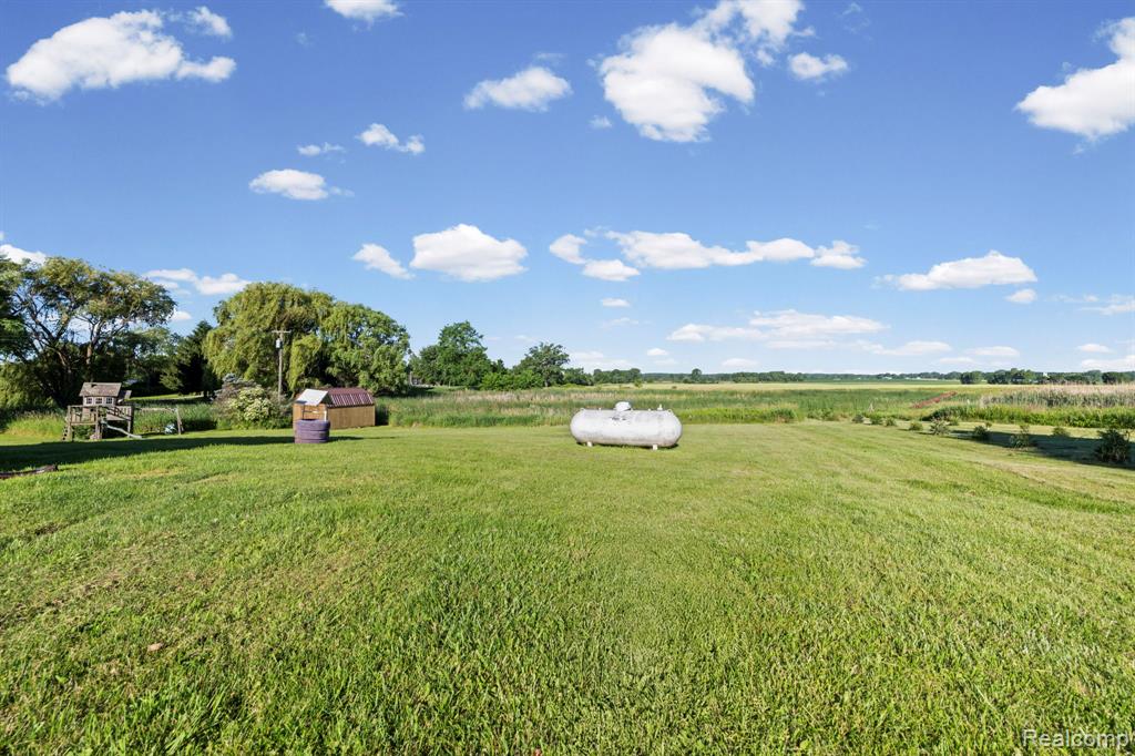 865 Brown City Road, Imlay City, MI 48444 — Photo 32