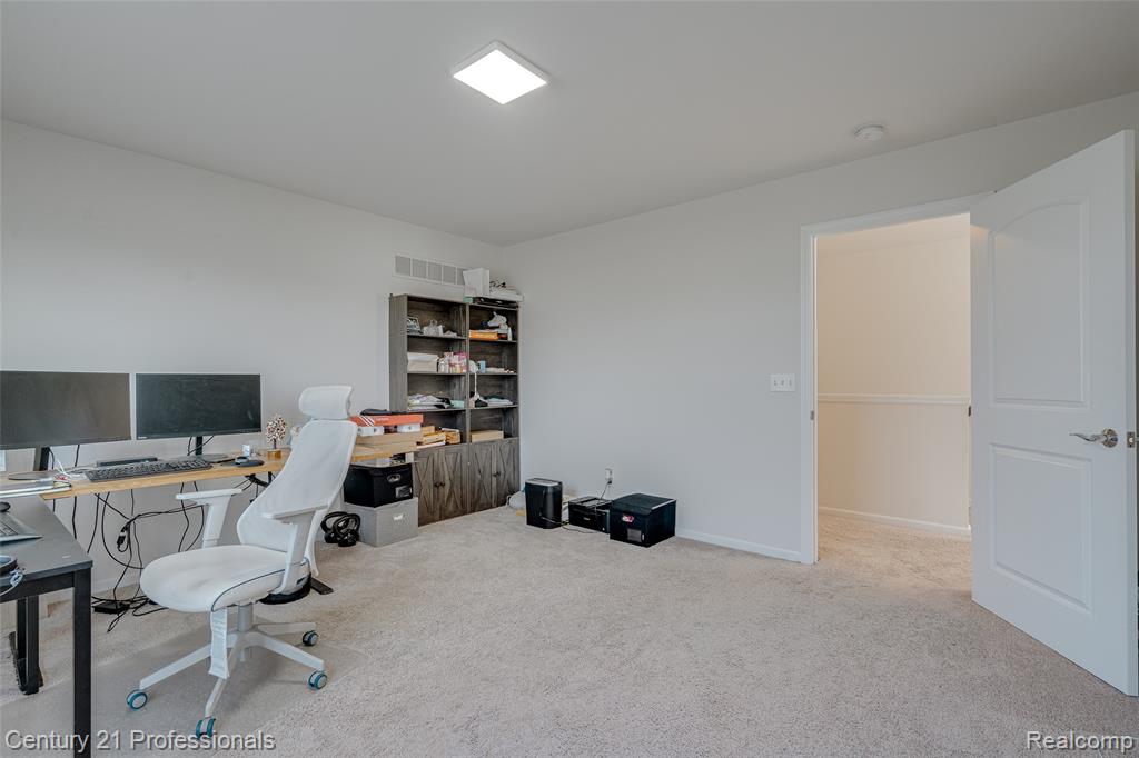 8580 Pioneer Street, Washington, MI — Photo 53