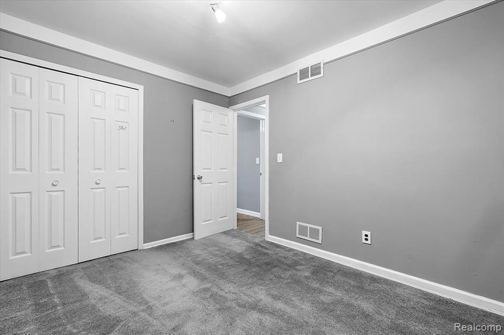 4535 Pinedale Avenue, Clarkston, MI — Photo 24