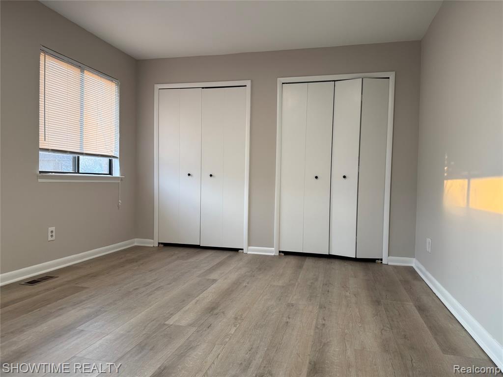 40860 HIGHPOINTE Drive, Clinton Twp, MI 48038 — Photo 14