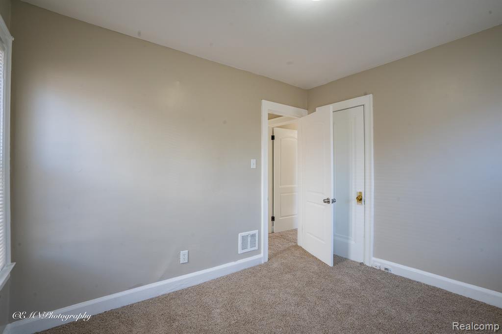 15005 STEEL Street, Detroit, MI 48227 — Photo 17