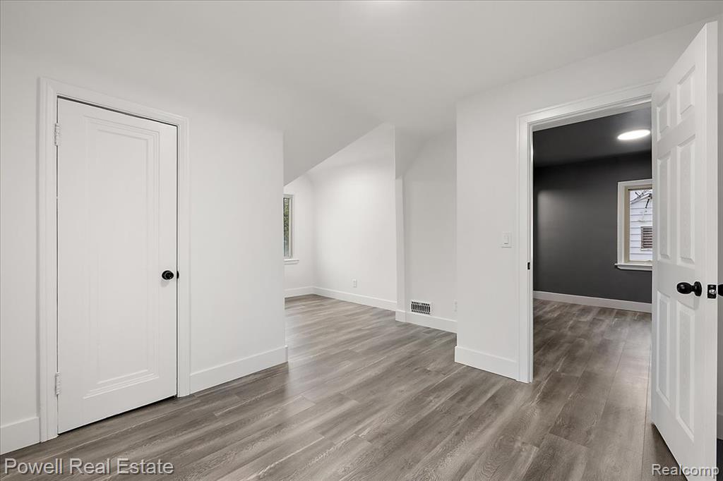 269 NEWPORT Street, Detroit, MI 48215 — Photo 13