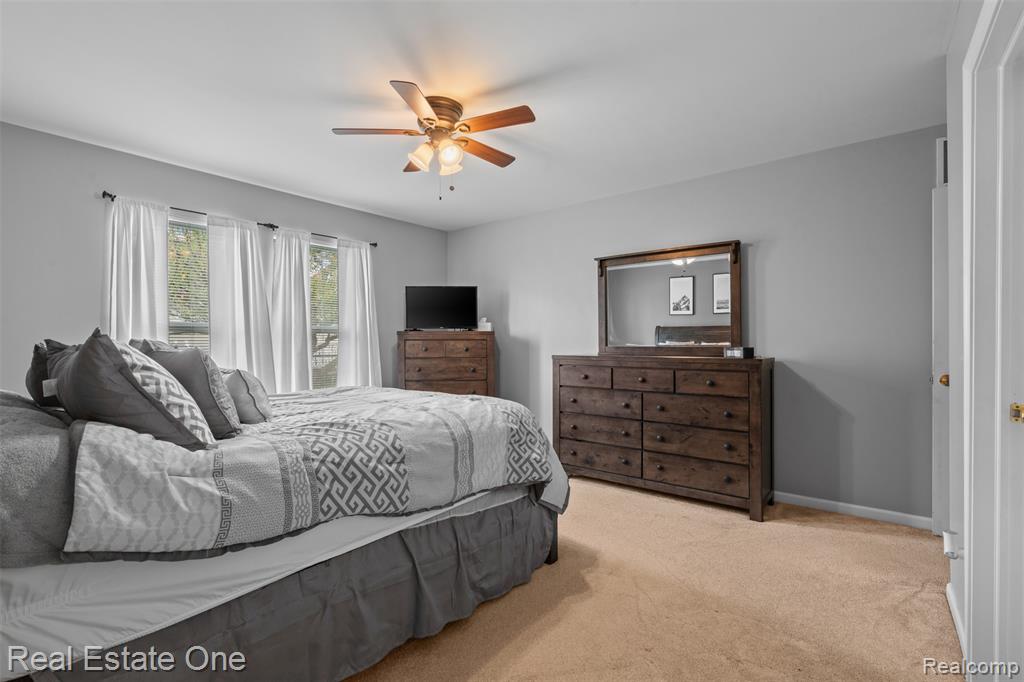 8586 Cass River Drive, Fowlerville, MI 48836 — Photo 21