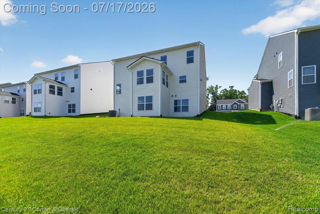 8404 Capstone Drive, White Lake, MI — Photo 43