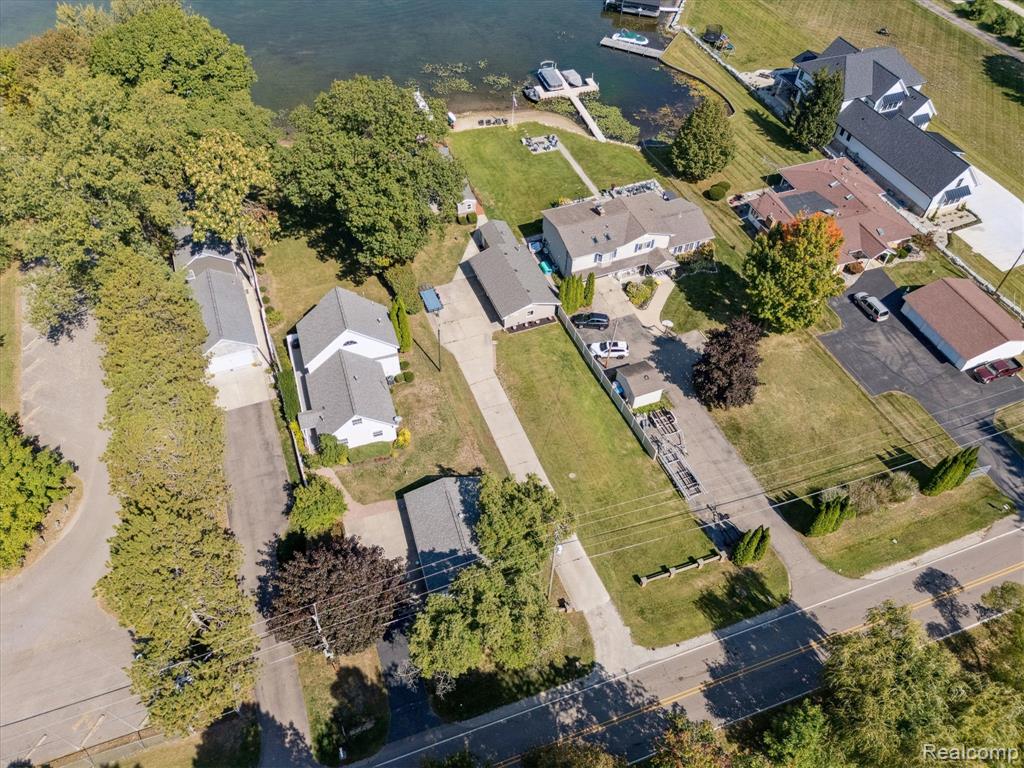 2236 Grove Park Road, Fenton, MI 48430 — Photo 41