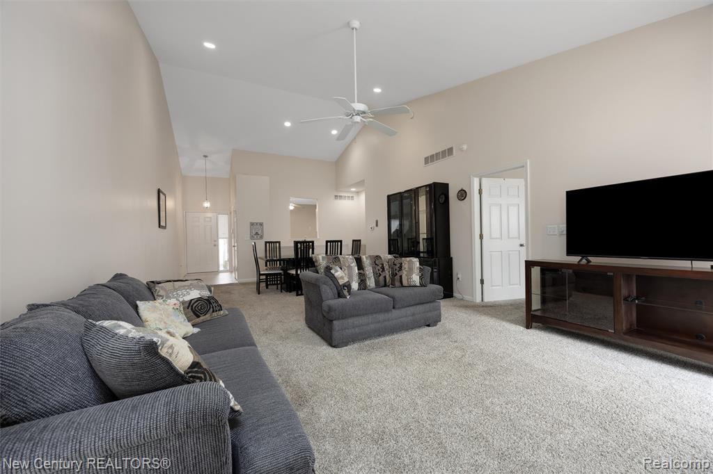 3561 Grove Lane, Auburn Hills, MI 48326 — Photo 6