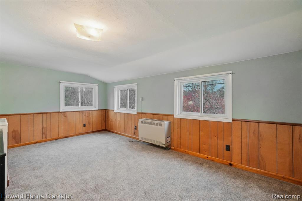 5506 Cruse Avenue, Waterford, MI 48327 — Photo 31