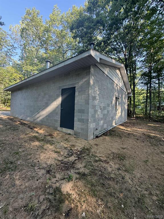 8460 N Harrison, Roscommon, MI 48653 — Photo 5