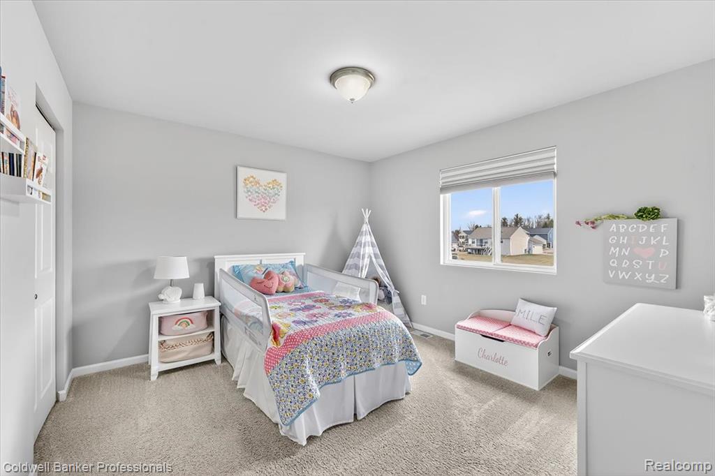 7047 Wildflower Court, Grand Blanc, MI 48439 — Photo 23