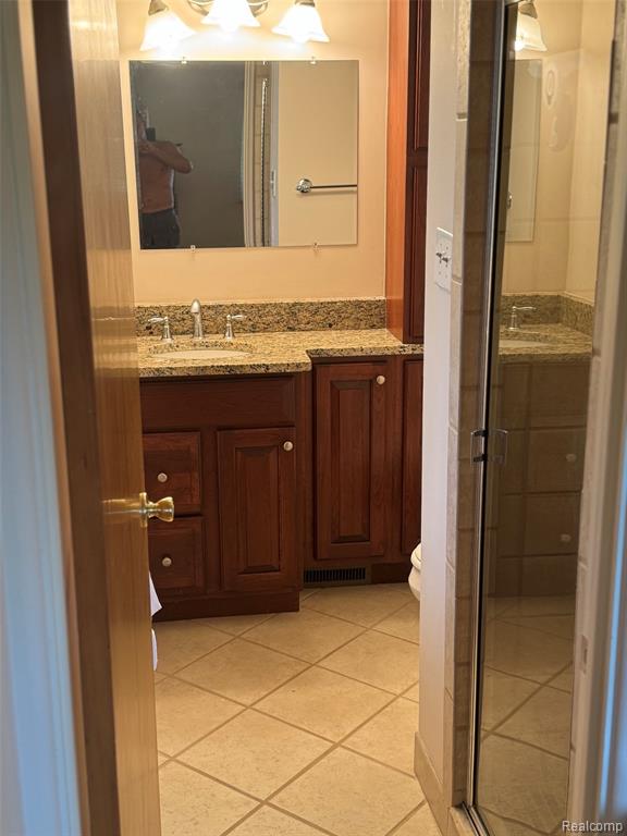 6925 Windham Lane, Bloomfield Hills, MI 48301 — Photo 19