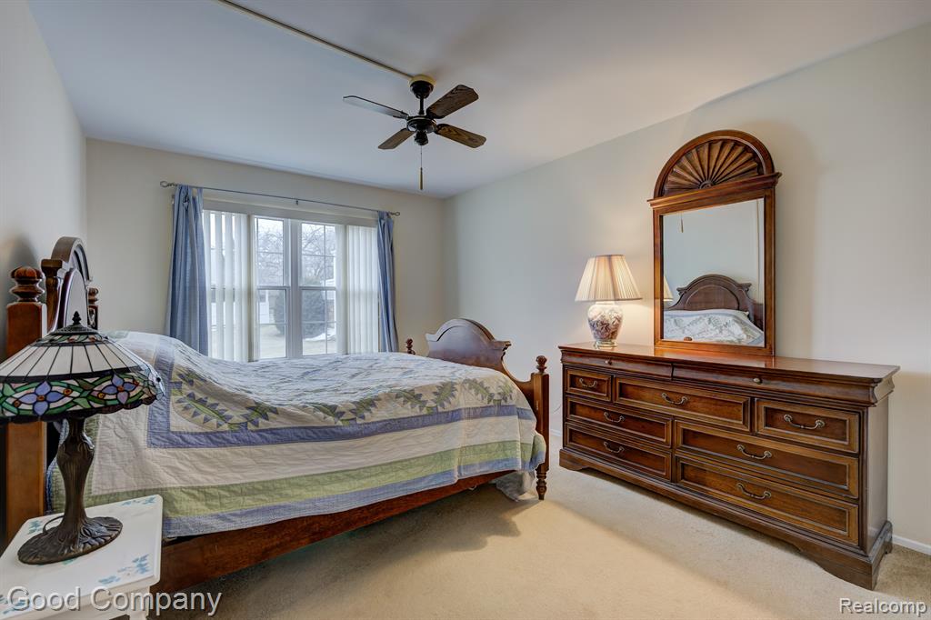 21208 E GLEN HAVEN Circle, Northville, MI 48167 — Photo 18