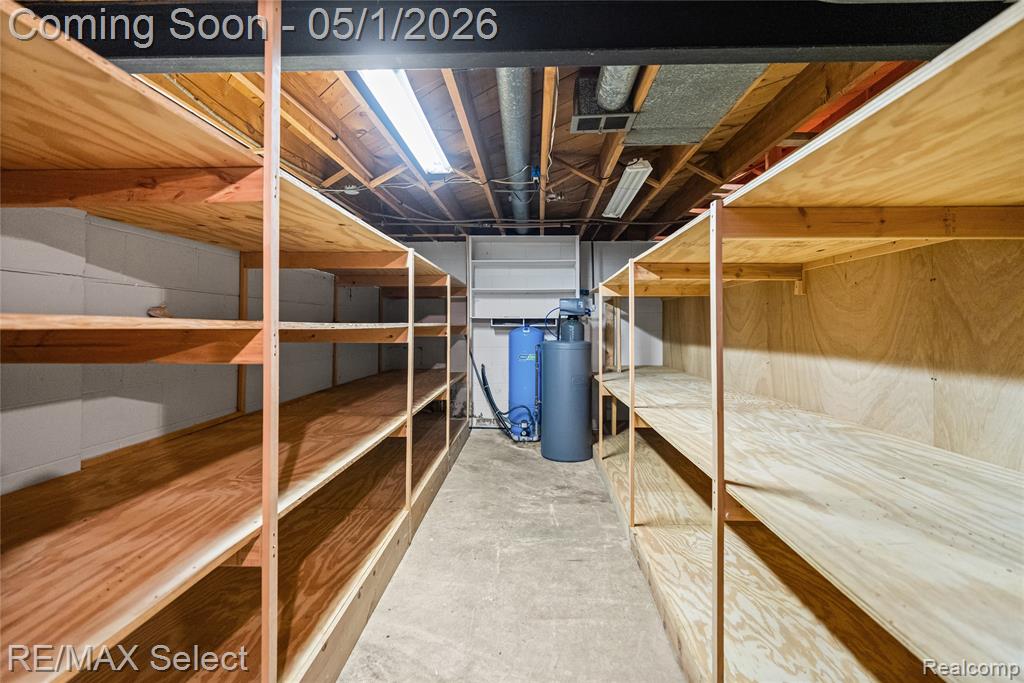 4476 Old Carriage Road, Flint, MI 48507 — Photo 35