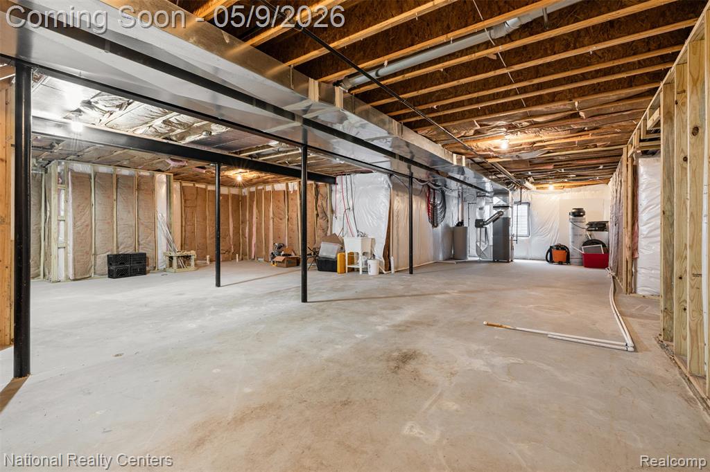 17632 Goldeneye Drive, Clinton Twp, MI 48038 — Photo 36