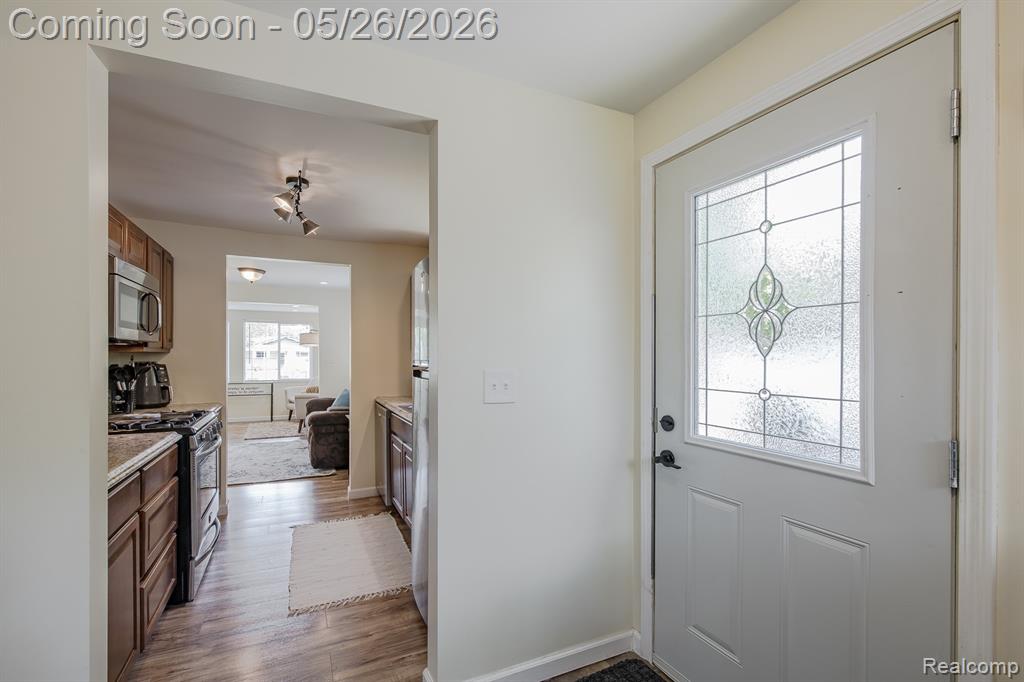 6281 Waldon Road, Clarkston, MI — Photo 5