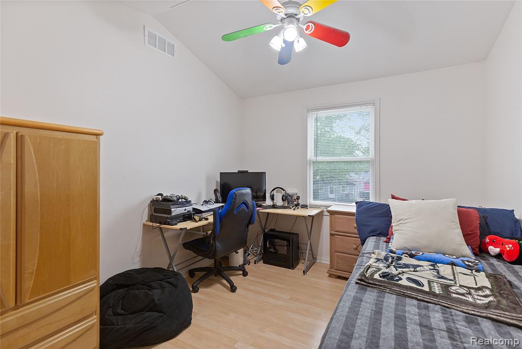 39650 Macomber Street, Harrison Township, MI — Photo 27