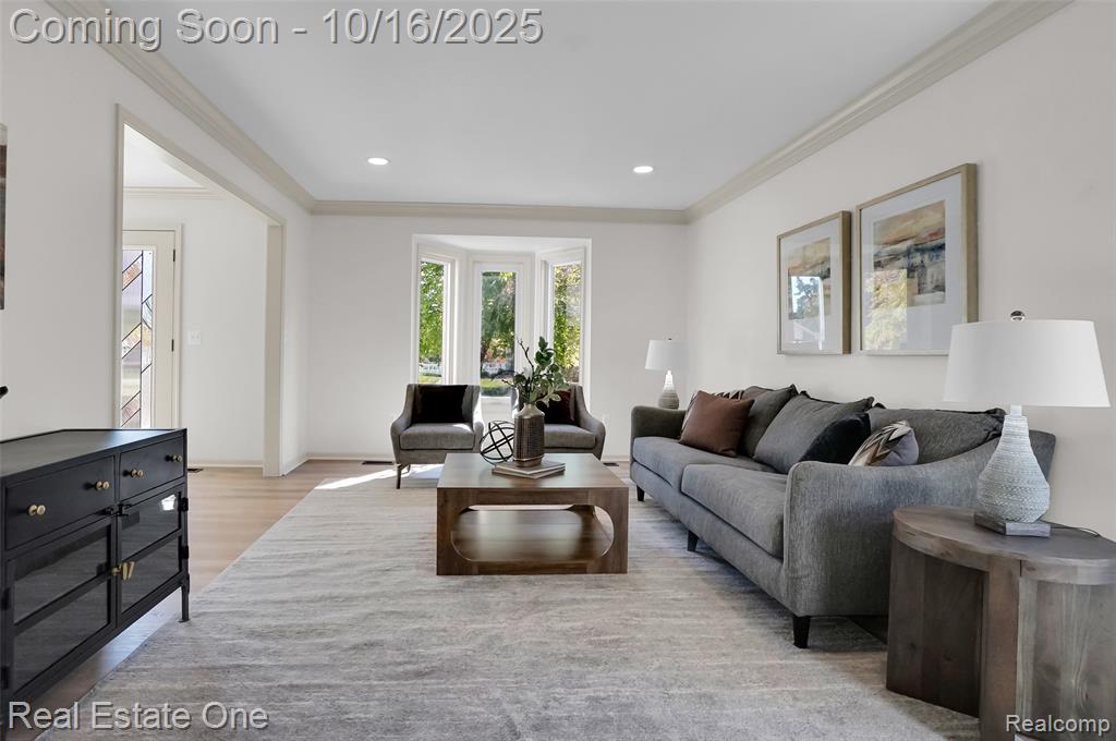 5275 Cheltenham Drive, Troy, MI 48098 — Photo 6