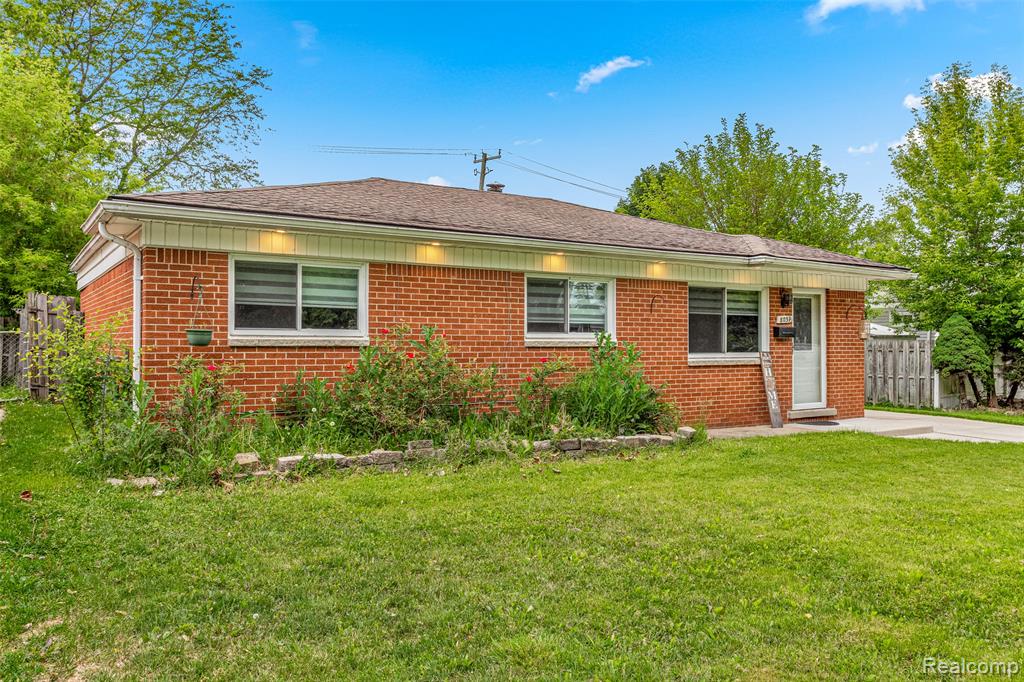 8039 Nightingale Street, Dearborn Heights, MI 48127 — Photo 3