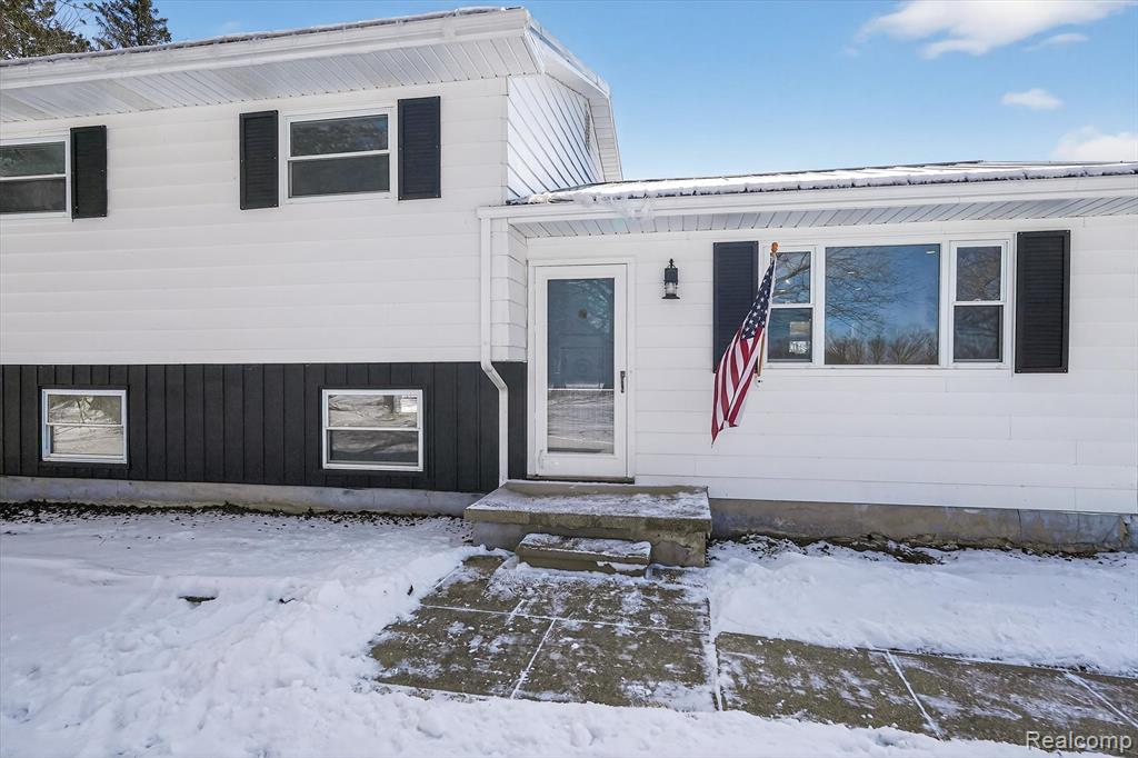 12394 Crawford Road, Otisville, MI 48463 — Photo 3