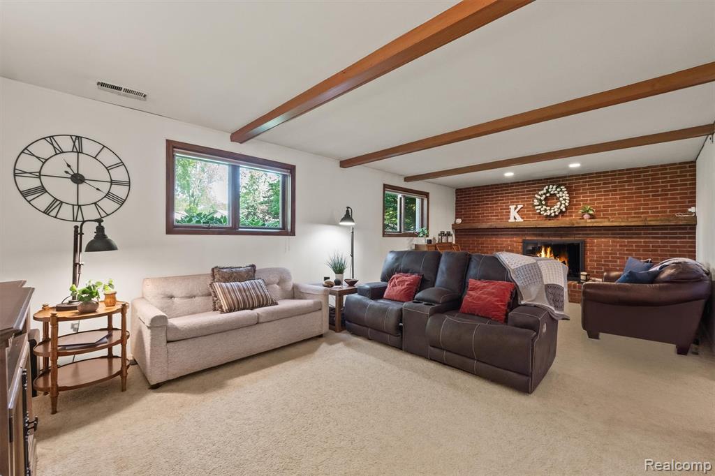 2366 Cumberland Drive, Troy, MI 48085 — Photo 26