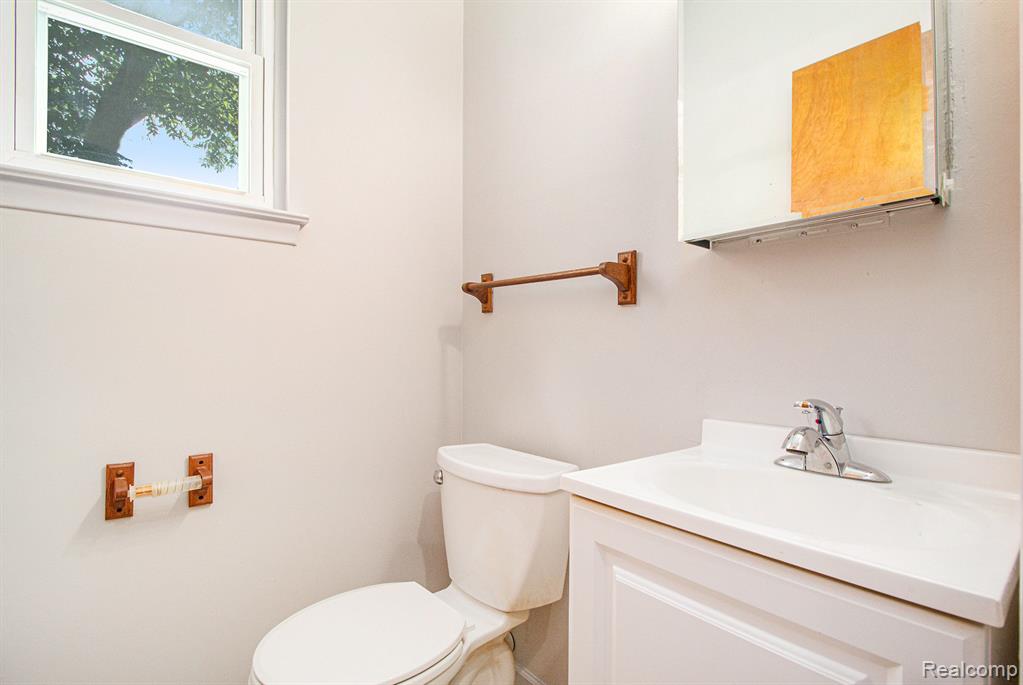 4910 Clarkston Road, Clarkston, MI 48348 — Photo 16