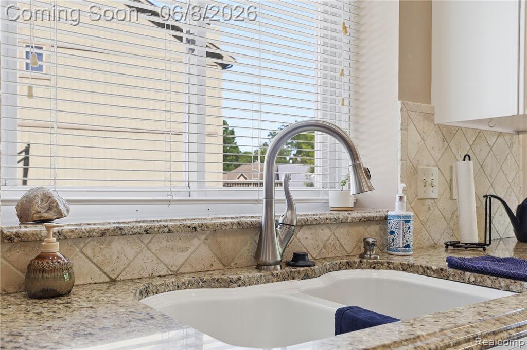 6153 Pine Creek Court, Grand Blanc, MI 48439 — Photo 14