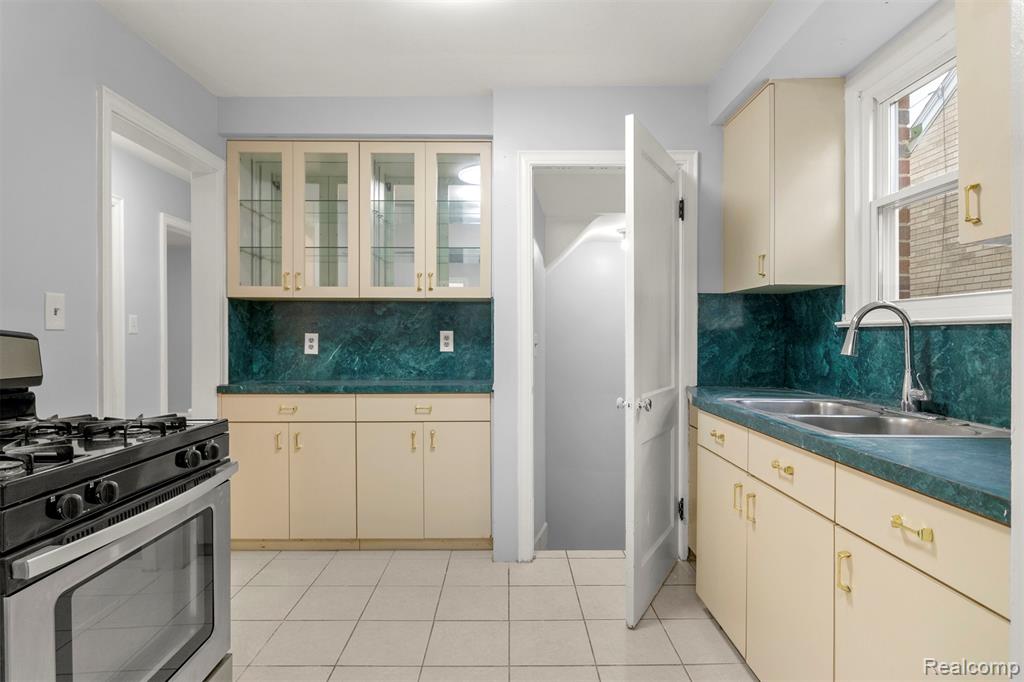 4654 Palmer Street, Dearborn, MI 48126 — Photo 11