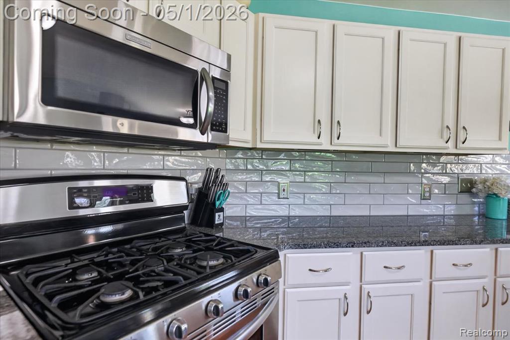 1049 Yale Drive, Oxford, MI 48371 — Photo 16