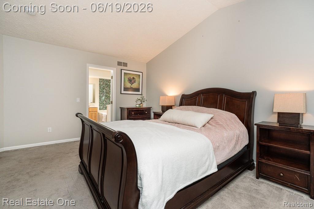 6595 Scenic Pines Court, Clarkston, MI — Photo 18