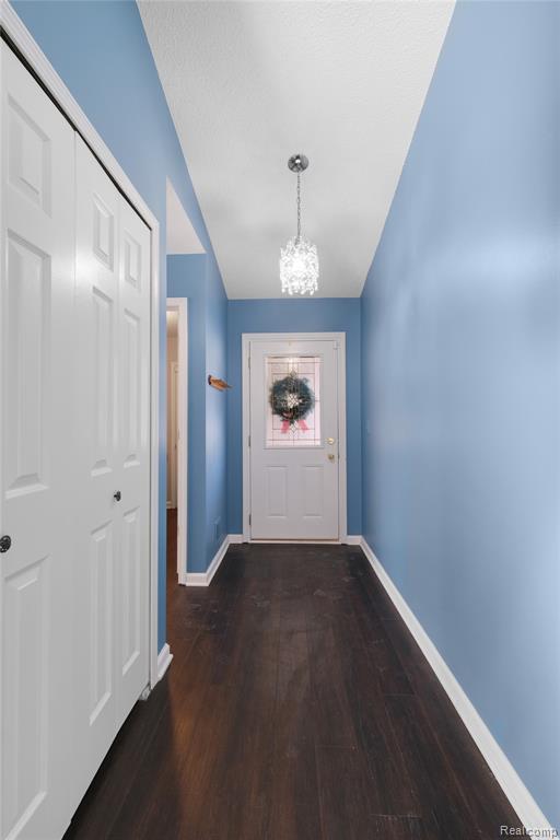 43529 Oakbrook Road, Canton, MI, 48187