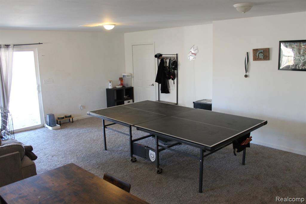 9611 WHITEWOOD Road, Pinckney, MI 48169 — Photo 28
