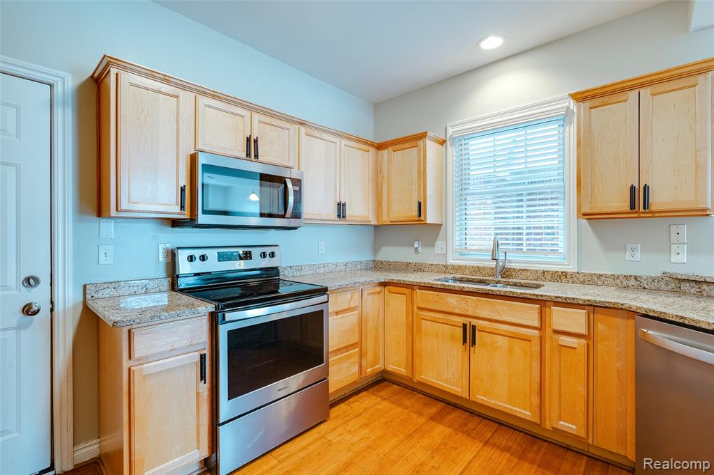 1584 Commodore Circle, Canton, MI 48187 — Photo 10