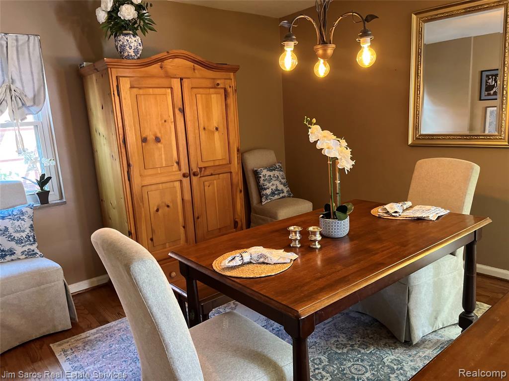 935 S Brys Drive, Grosse Pointe Woods, MI 48236 — Photo 5