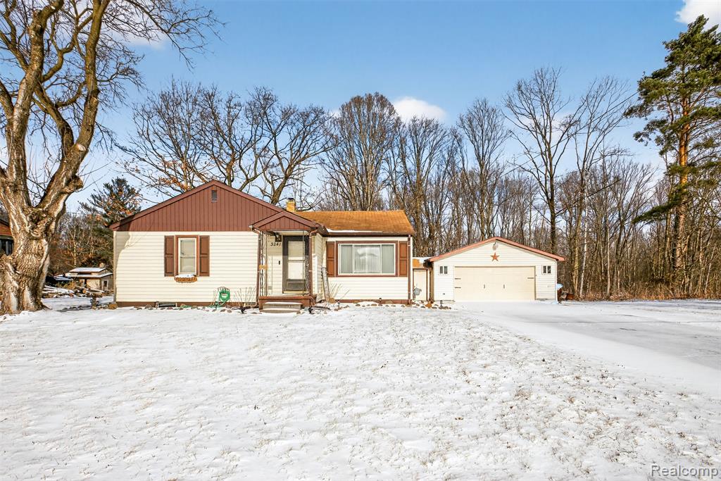 3241 Curtis Road, Birch Run, MI 48415 — Photo 3