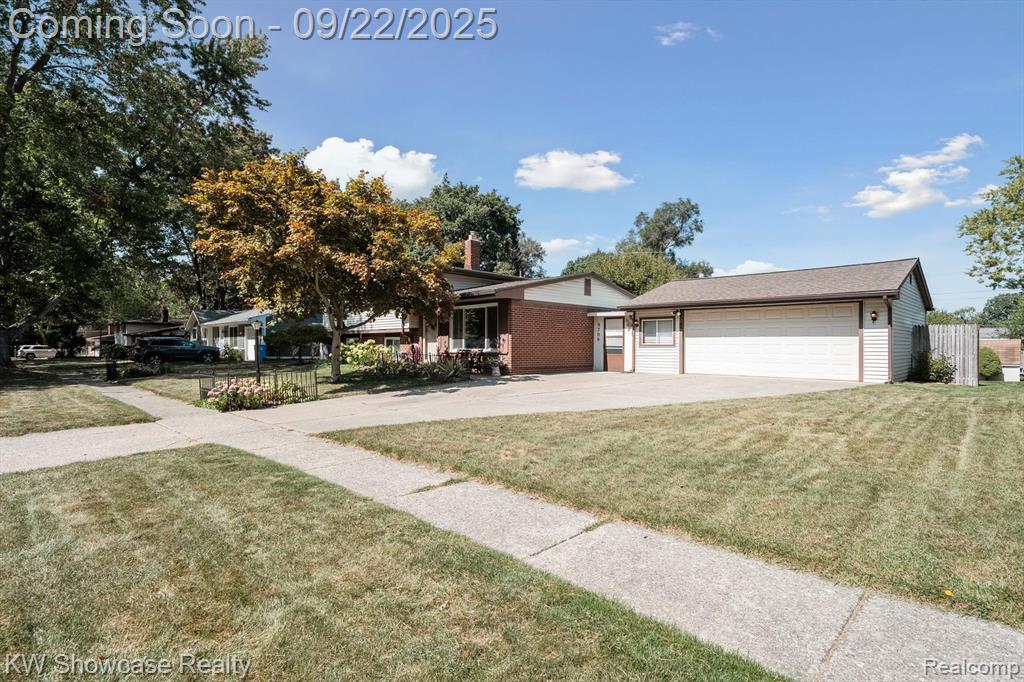 8700 Ringwood Drive, Commerce Twp, MI 48382 — Photo 3