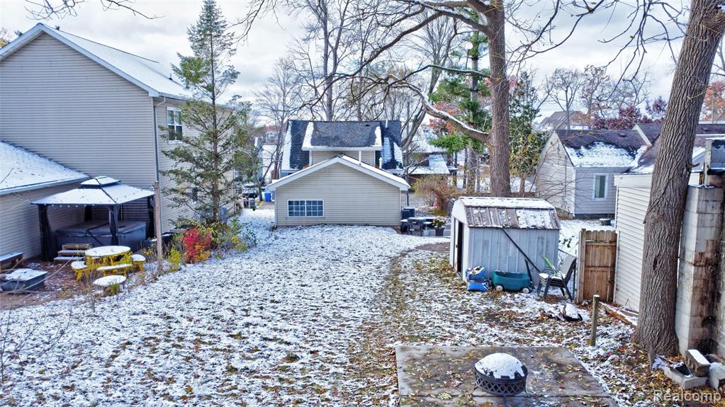 126 N North Shore Drive, Lake Orion, MI 48362 — Photo 41