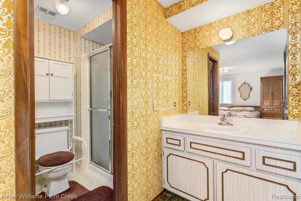 43344 Westview Drive, Sterling Heights, MI 48313 — Photo 42