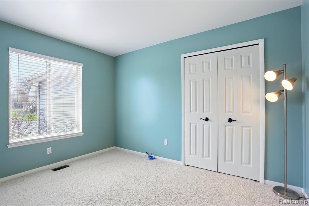 6470 Stonehearth Pass, Grand Blanc, MI 48439 — Photo 13