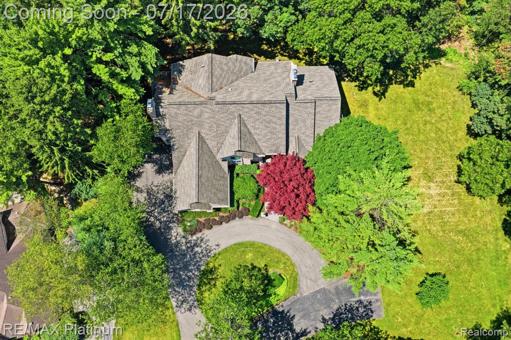 5458 Lake Ridge Drive, Brighton, MI 48116 — Photo 49