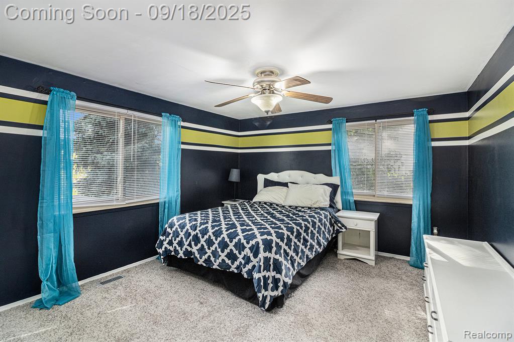 15721 Kristin Lane, Riverview, MI 48193 — Photo 19