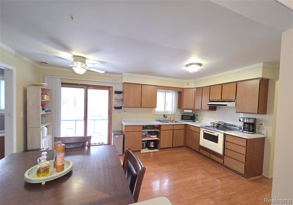 22341 Bell Road, New Boston, MI 48164 — Photo 18