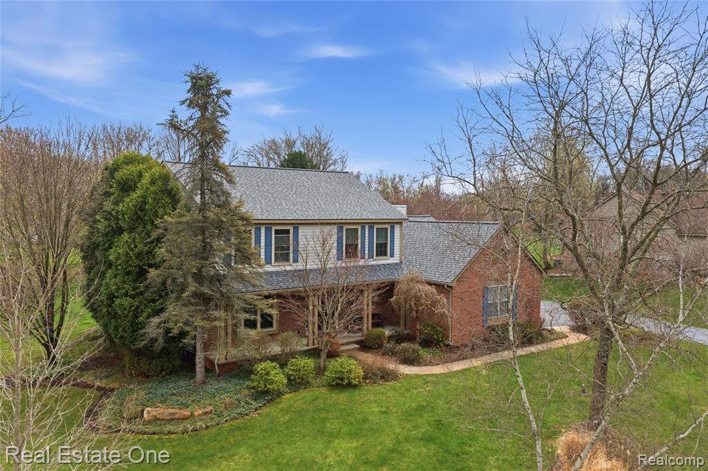8135 Kimble Drive, Pinckney, MI 48169 — Photo 37