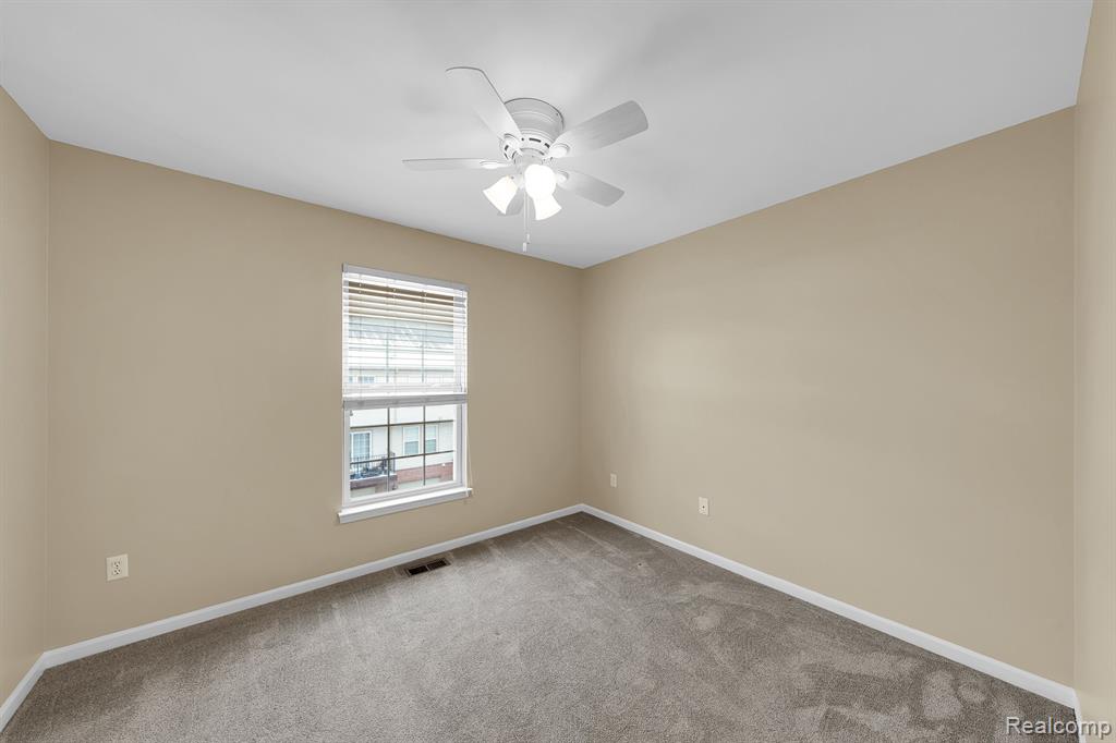 44730 GWINNETT Loop, Novi, MI — Photo 11