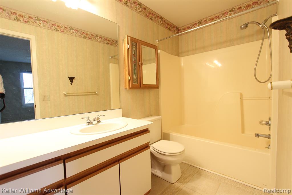 30896 Jasper Ridge, Novi, MI 48377 — Photo 16