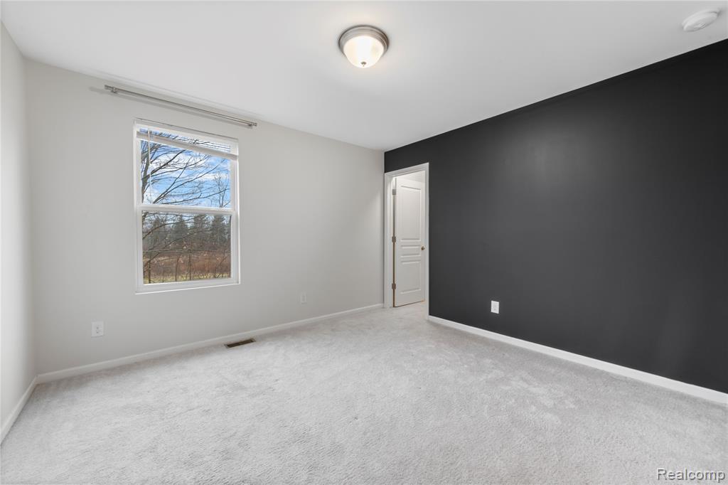 25835 Oberlin blvd, Novi, MI — Photo 23