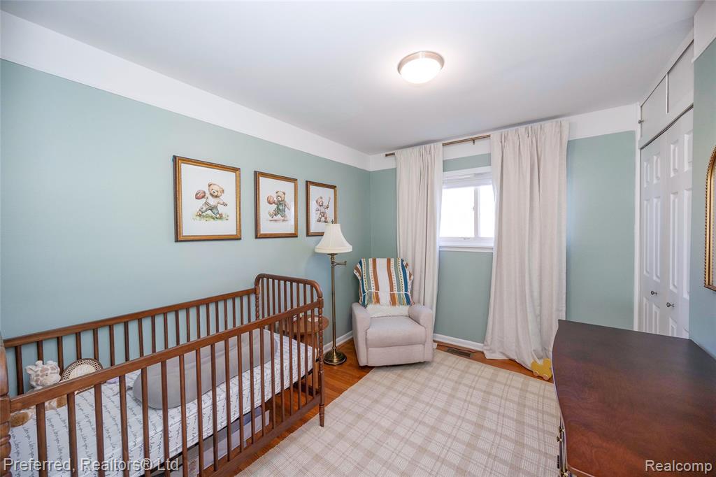 8516 N Hubbard Street, Westland, MI — Photo 12