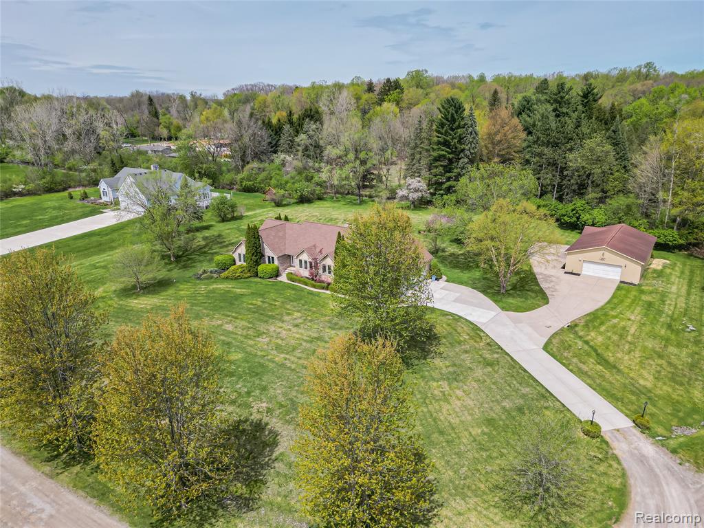 49202 Cheshire Lane, Canton, MI 48187 — Photo 2